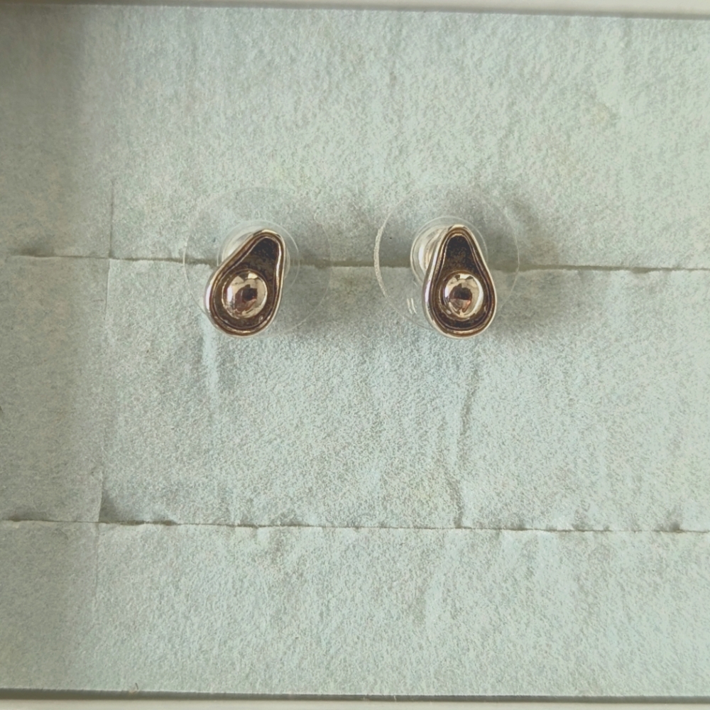 Avocado Stud Earrings 🥑